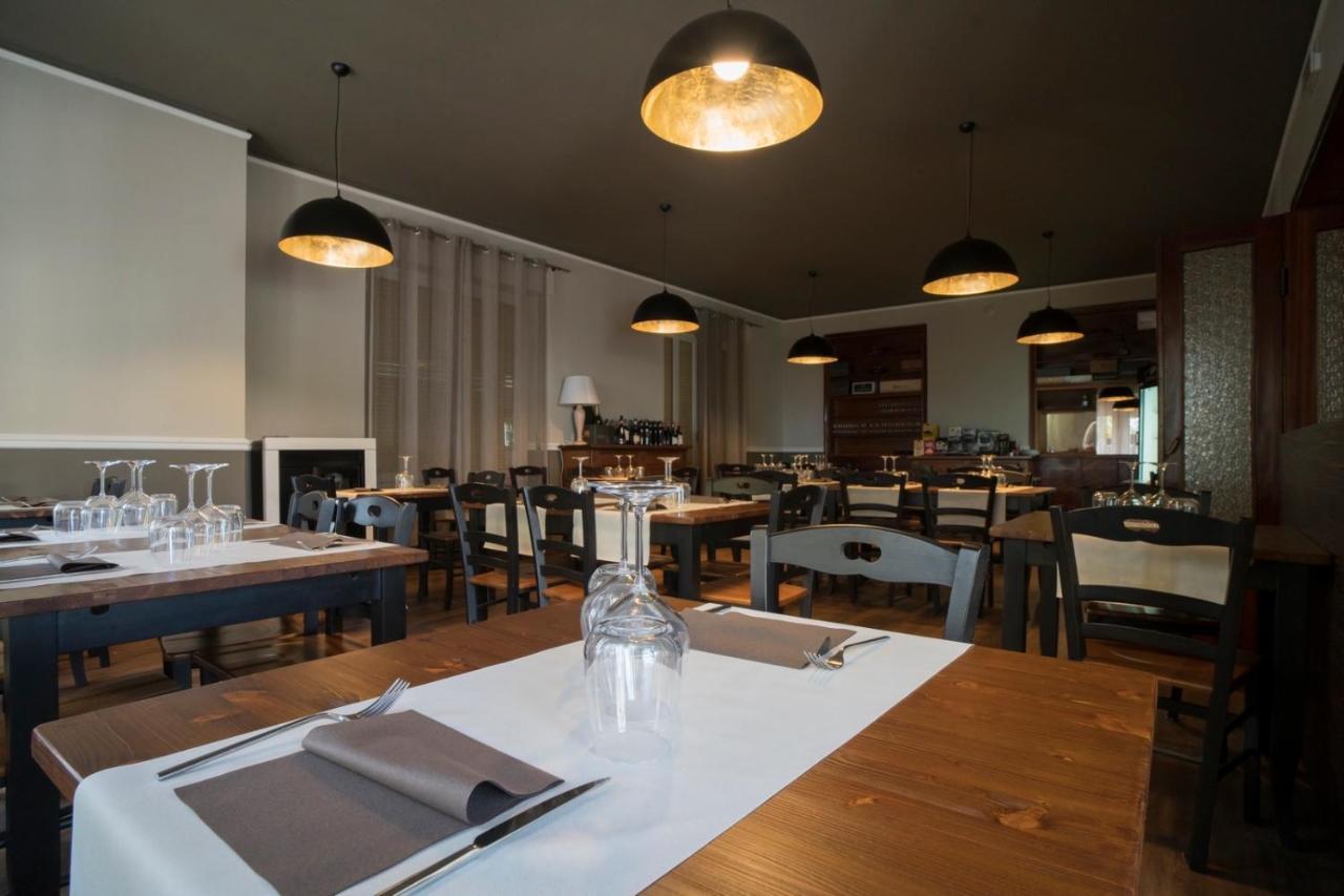 Albergo Ristorante Plaza Tornolo Dış mekan fotoğraf